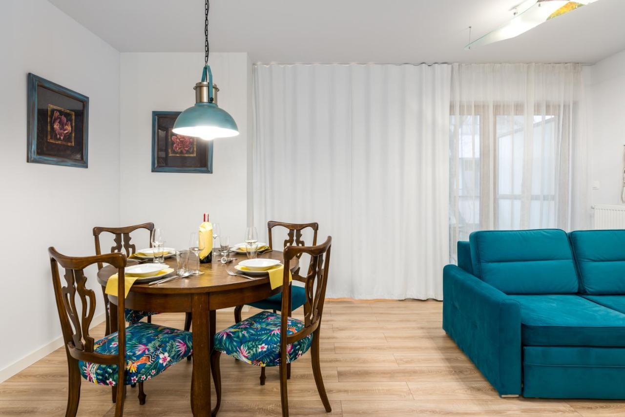 Villa Venecja Apartment Chwaliszewo With Free Garage City Center By Noclegi Renters Poznan Exterior photo